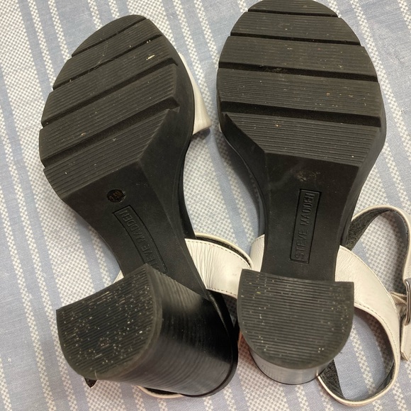 💛TODAY***$16***Steve Madden “Maurra” black and white chunky heels. - Picture 4 of 4